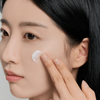 SKIN1004 - Madagascar Centella Tone Brightening Capsule Cream - 75ml - Rozjaśniający i Nawilżający Krem Do Twarzy