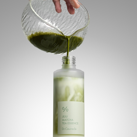 Dr.Ceuracle - Jeju Matcha Tea Essence - 150ml - Kojąca Esencja Do Twarzy